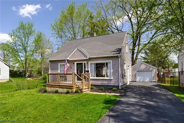 1424 Clemmens AVE NW, Warren, OH 44485