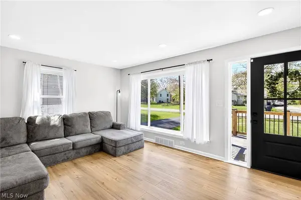 1424 Clemmens AVE NW, Warren, OH 44485