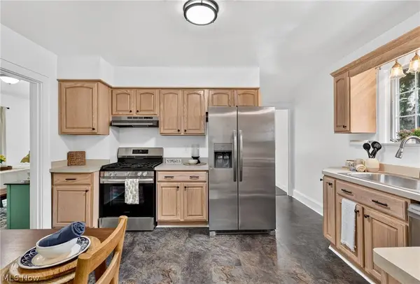 57 Poplar AVE, Niles, OH 44446