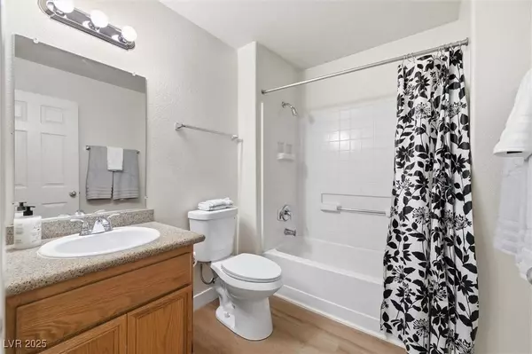 3318 N Decatur BLVD #2082, Las Vegas, NV 89130