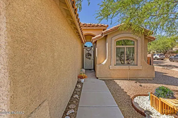 10558 E Geyer Willow Rd, Tucson, AZ 85747