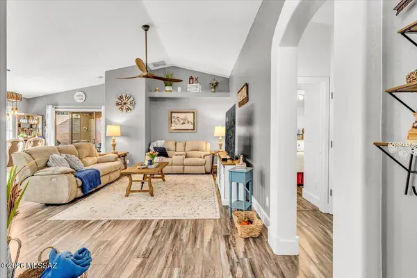 10558 E Geyer Willow Rd, Tucson, AZ 85747