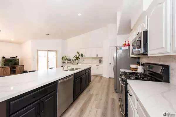 4825 W 27 Pl, Yuma, AZ 85364