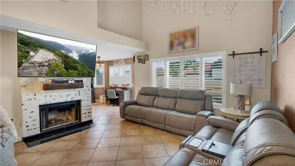 14702 Mountain High DR, Fontana, CA 92337