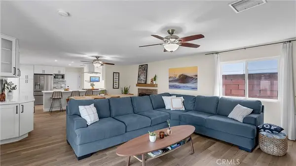 16281 Golden Gate LN, Huntington Beach, CA 92649