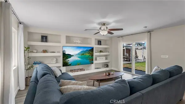 16281 Golden Gate LN, Huntington Beach, CA 92649