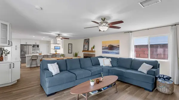 16281 Golden Gate Ln, Huntington Beach, CA 92649-2626