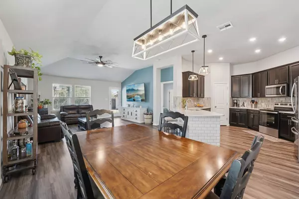 507 Bluejack WAY, Hutto, TX 78634