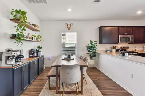 5908 Eden DR, Austin, TX 78747