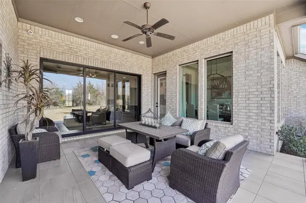 112 Double Eagle Ranch DR, Cedar Creek, TX 78612