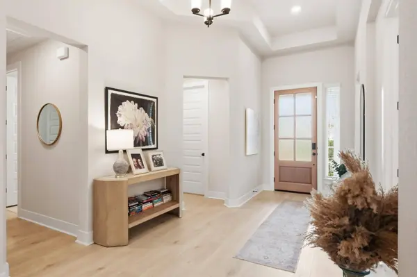 133 Lily Pad LN, Kyle, TX 78640