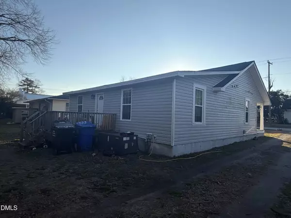 50 N Ida Street, Coats, NC 27521