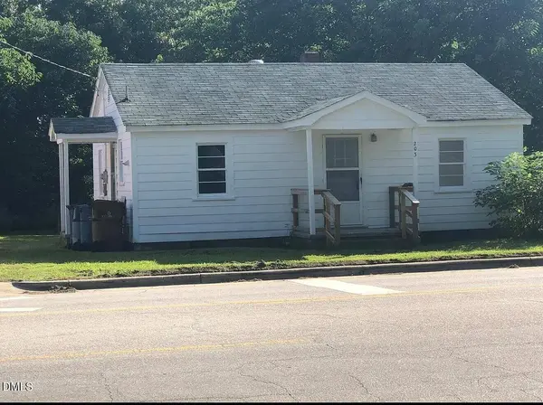 201 W Granville ST, Dunn, NC 28334