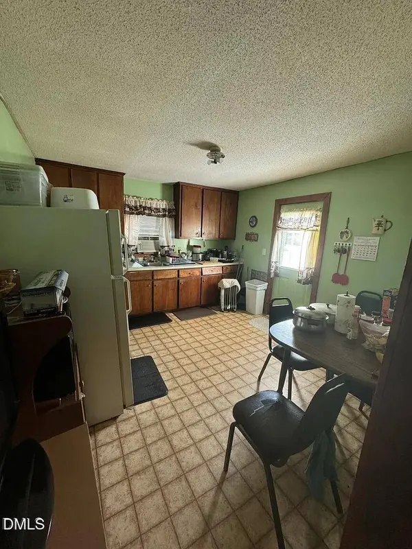 201 W Granville ST, Dunn, NC 28334