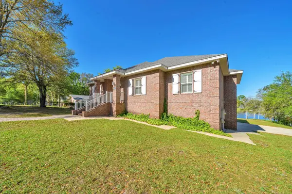 4801 Meadow Lake DR, Crestview, FL 32539