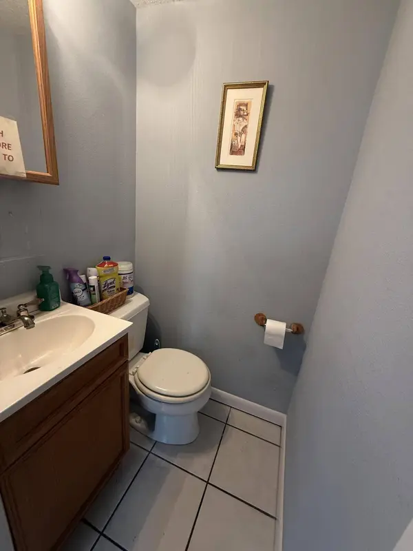 58 Beal Pkwy, Fort Walton Beach, FL 32548