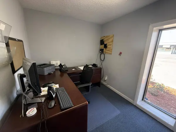 58 Beal Pkwy, Fort Walton Beach, FL 32548