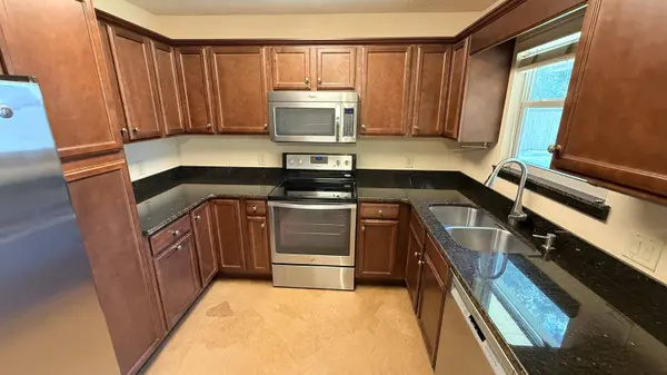 21 Mary Esther DR, Mary Esther, FL 32569