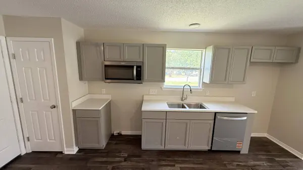 1993 Justice CIR, Gulf Breeze, FL 32563