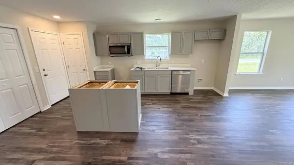 1993 Justice CIR, Gulf Breeze, FL 32563