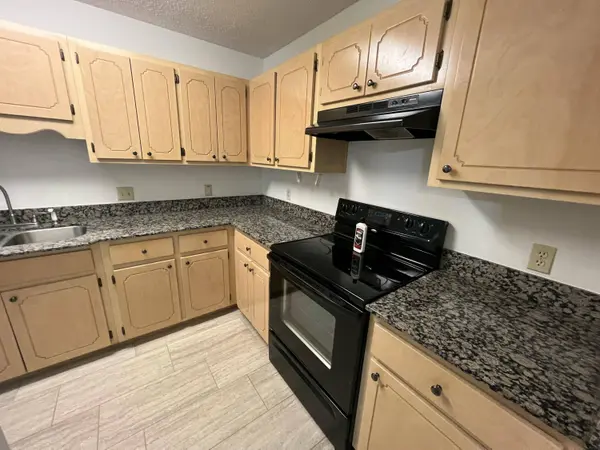 71 NW Olde Cypress CIR, Fort Walton Beach, FL 32548