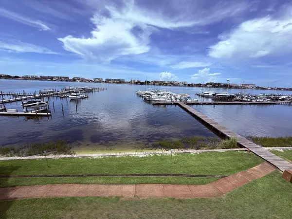 214 SW Miracle Strip Pkwy #A301, Fort Walton Beach, FL 32548