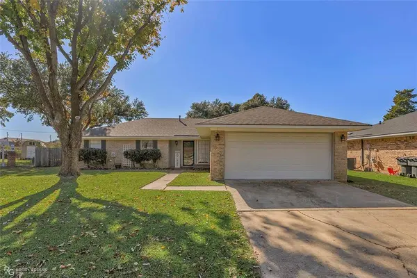 5326 Foxglove Drive, Bossier City, LA 71112