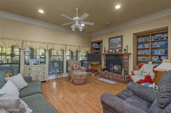 3746 Mallard Bay Circle, Shreveport, LA 71107