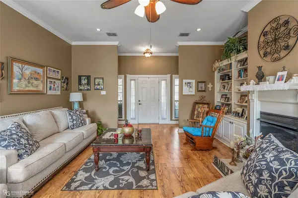 1505 Whitehall Drive, Shreveport, LA 71105