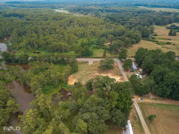 16249 Emmons Dr, Rodessa, LA 71069