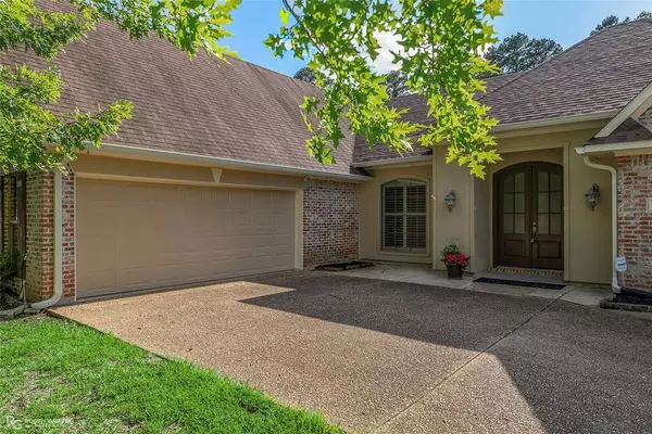 552 Grand Oaks Drive, Shreveport, LA 71106