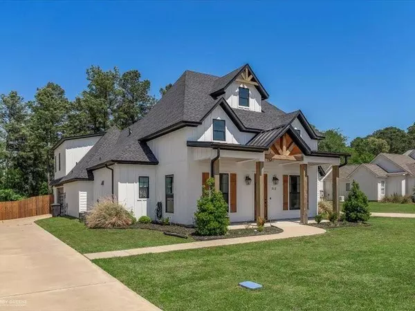 313 Rosedown Lane, Stonewall, LA 71078