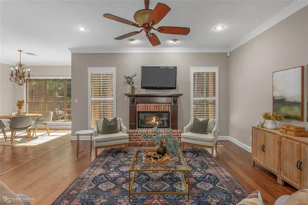 552 Grand Oaks Drive, Shreveport, LA 71106