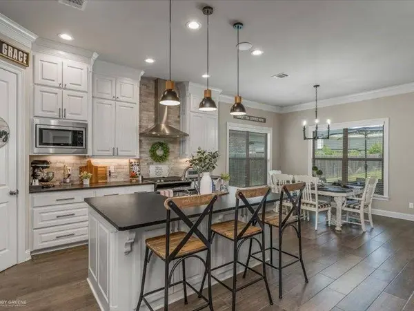 510 Linden Circle, Benton, LA 71006