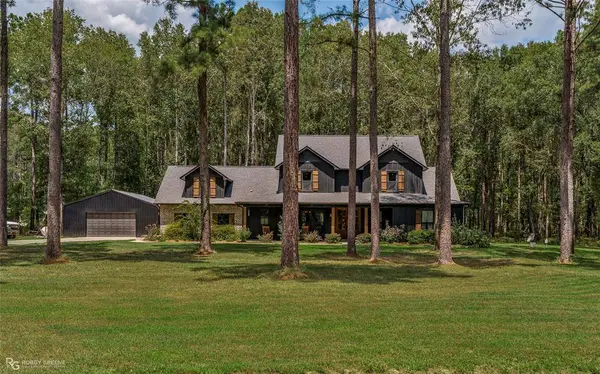 1652 Gravel Point Road, Frierson, LA 71027