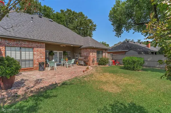 1505 Whitehall Drive, Shreveport, LA 71105