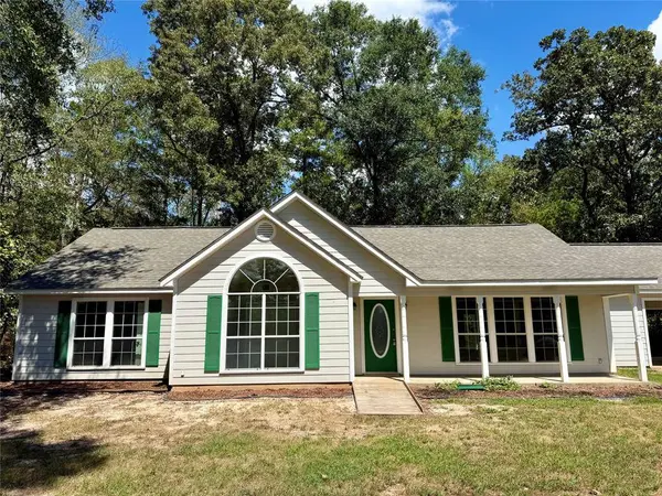 4413 Circle Square Drive, Mooringsport, LA 71060