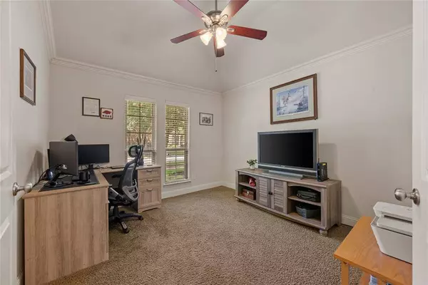 15841 River Glen Drive, Frisco, TX 75035