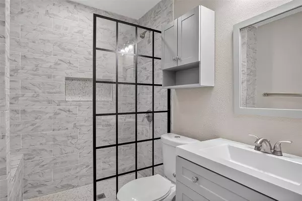 4806 W University Boulevard, Dallas, TX 75209