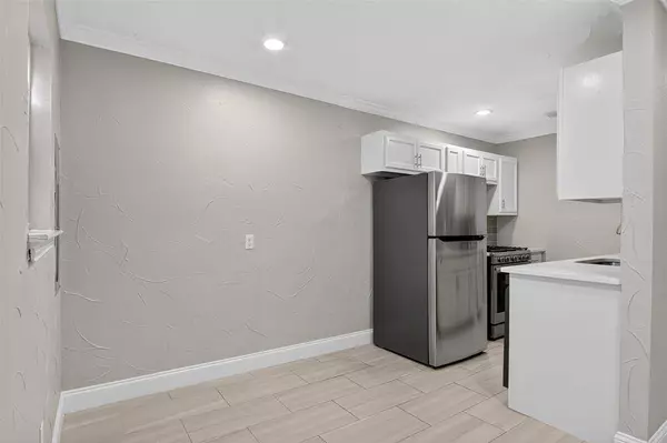 4806 W University Boulevard, Dallas, TX 75209