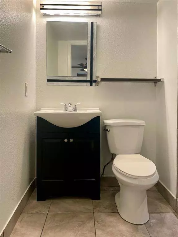 307 E Mitchell Street #F, Arlington, TX 76010