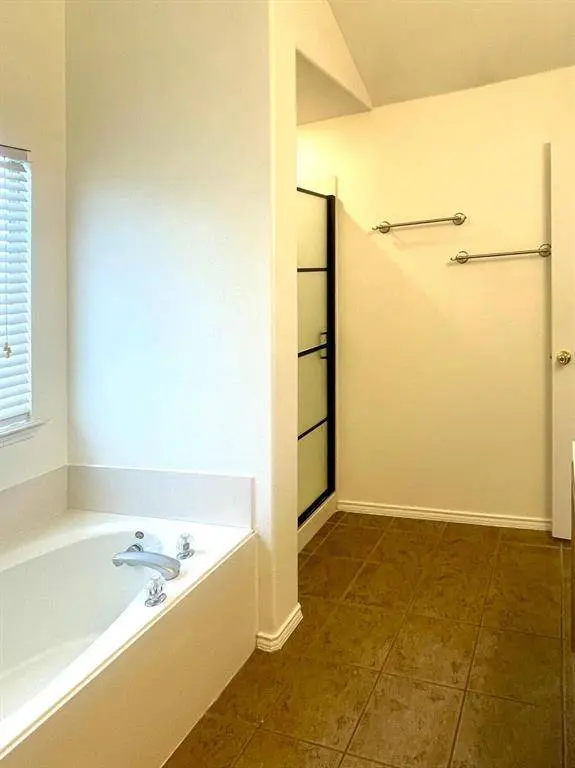 8416 Sonnet Drive, Mckinney, TX 75071
