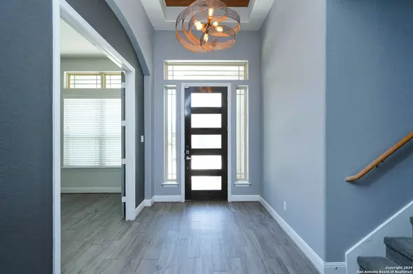 24342 MATEO RDG, San Antonio, TX 78261-4503