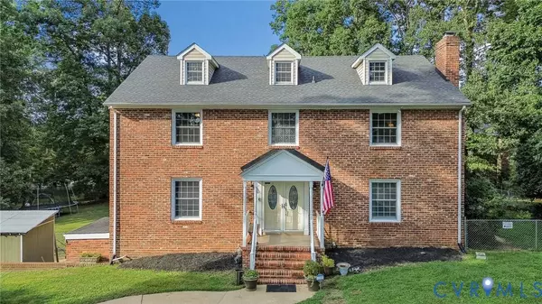 4204 N Cresthill CT, Chester, VA 23831