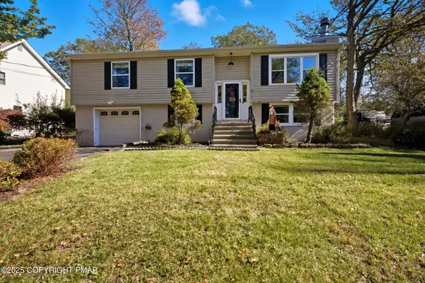 4109 Devon DR, Tobyhanna, PA 18466