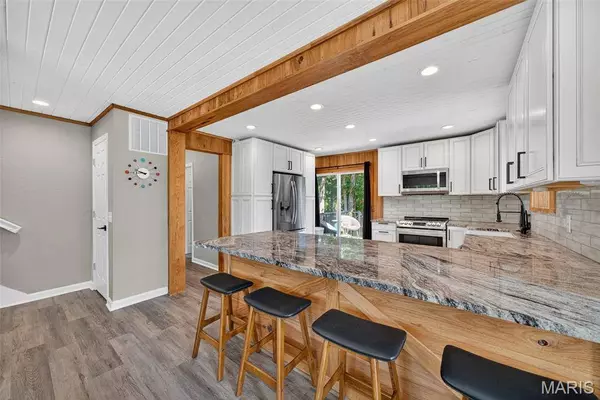 15 Prairie Lake CT, Wentzville, MO 63385