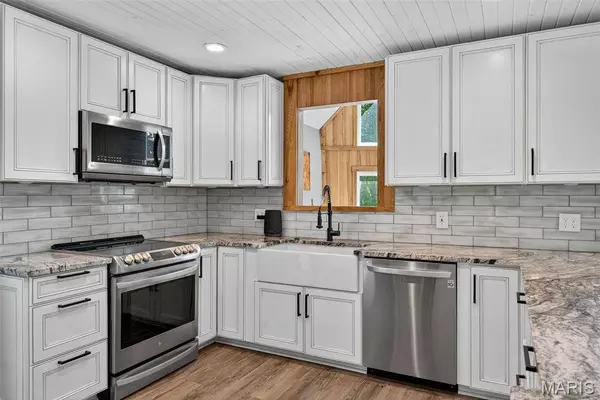 15 Prairie Lake CT, Wentzville, MO 63385