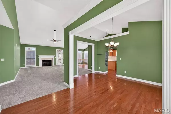 3603 Bear Creek Ridge CT, Wentzville, MO 63385