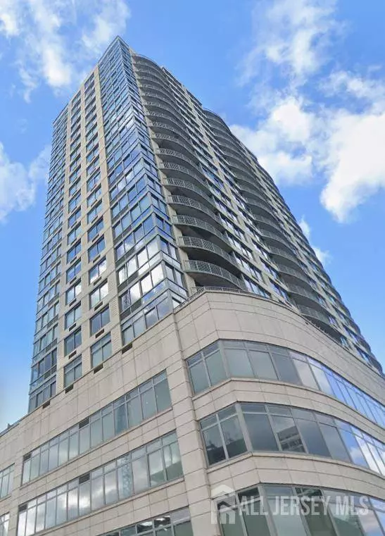 1 Spring ST #702, New Brunswick, NJ 08901