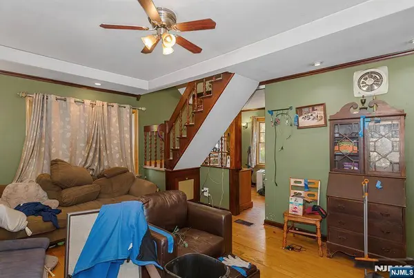 70 Townsend RD, Wanaque, NJ 07465